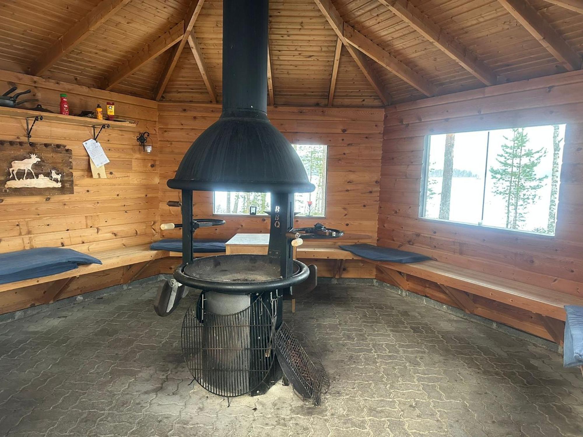 Kaaro 2 Cottage Hillosensalmi Buitenkant foto