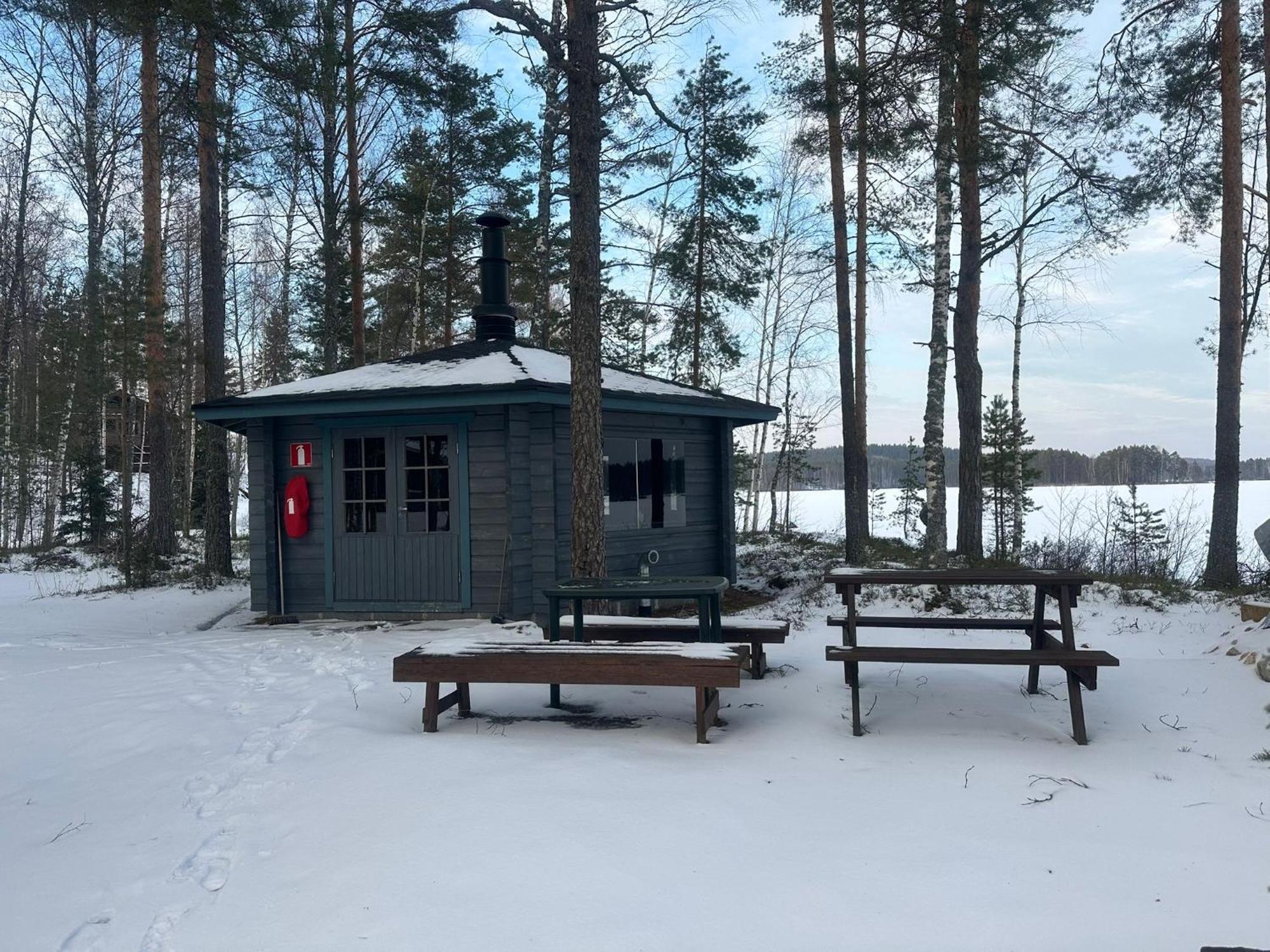 Kaaro 2 Cottage Hillosensalmi Buitenkant foto